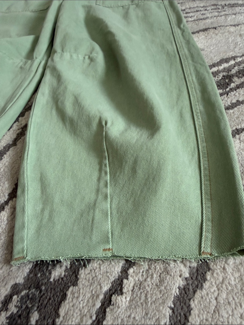 Blank NYC Barrel Leg High Rise Jeans in Pistachio Tone - Picture 9 of 13
